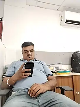 Desi Londa 143 online show from 07/04/26, 05:46