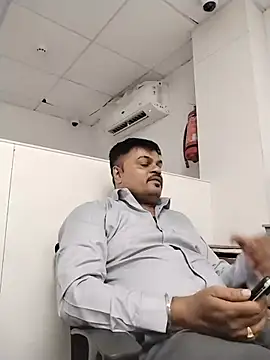 Desi Londa 143 online show from 07/24/26, 12:36