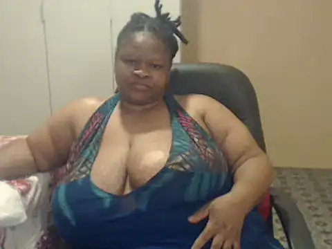 Snapshot of sweetnoziexx chatting on 11/14/25, 05:00 sweetnoziexx online show from 11/14/25, 05:00