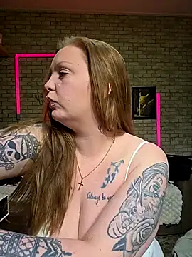 Melissa1994- online show from 05/05/26, 01:52