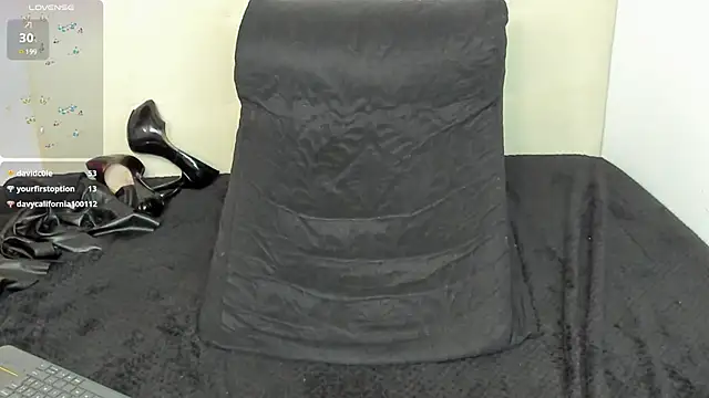 Azahara Amin  online show from 01/13/25, 08:26