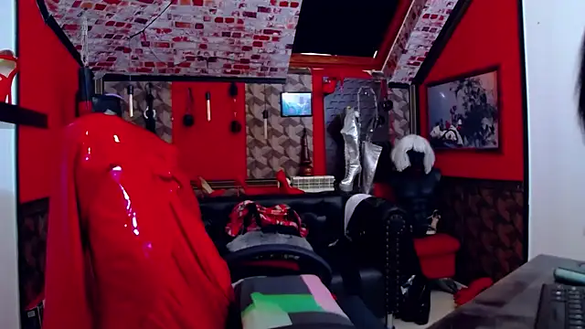 DommeBellatrix online show from 09/18/25, 06:04