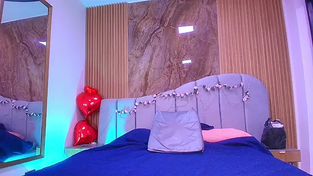 arletmss online show from 04/23/26, 03:08