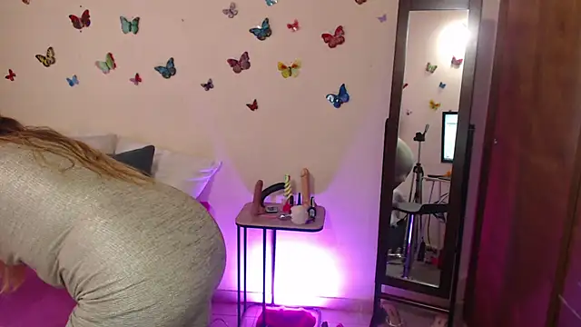 Jolie-Mature online show from 03/09/25, 07:59