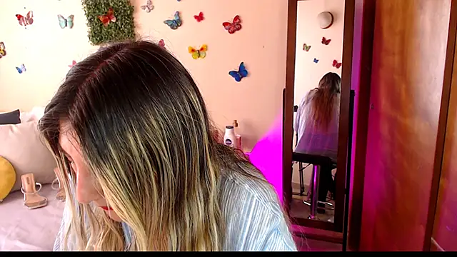 Jolie-Mature online show from 04/08/26, 10:10