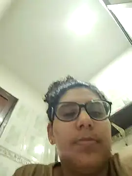 DanielleEvans  online show from 03/02/25, 03:27