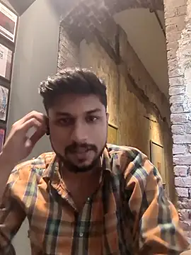  IRRESISTIBLE  online show from 09/09/25, 12:15