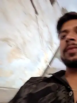  IRRESISTIBLE  online show from 12/04/25, 06:55