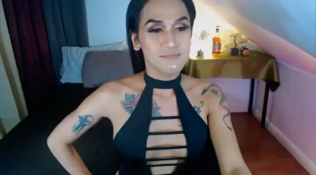 Snapshot of TSnaughtyBIGCOCK chatting on 01/12/25, 07:43 TSnaughtyBIGCOCK online show from 01/12/25, 07:43