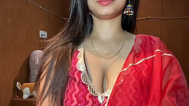 Snapshot of riya_stream chatting on 10/18/25, 04:30 riya stream online show from 10/18/25, 04:30