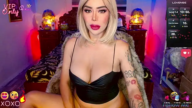 Snapshot of Magnificent_Goddess chatting on 05/06/26, 04:52 Magnificent Goddess online show from 05/06/26, 04:52