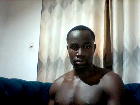 Snapshot of mclntz_bbc chatting on 08/01/26, 12:04 mclntz bbc online show from 08/01/26, 12:04