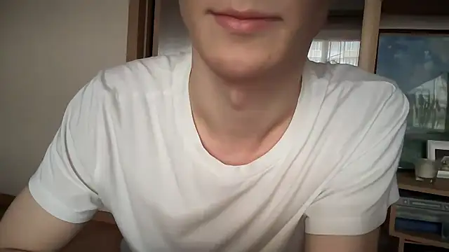 Snapshot of Lamonteik chatting on 03/15/25, 08:37 Lamonteik online show from 03/15/25, 08:37