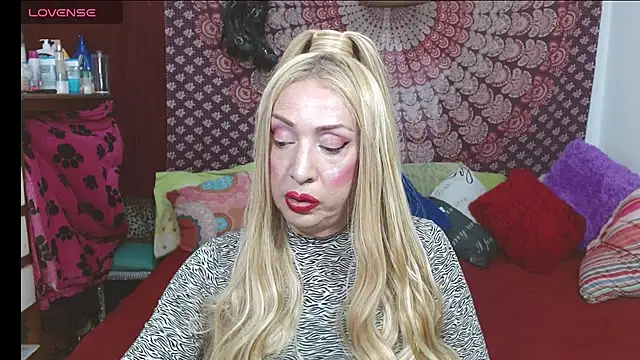 elena evans online show from 02/28/26, 04:19