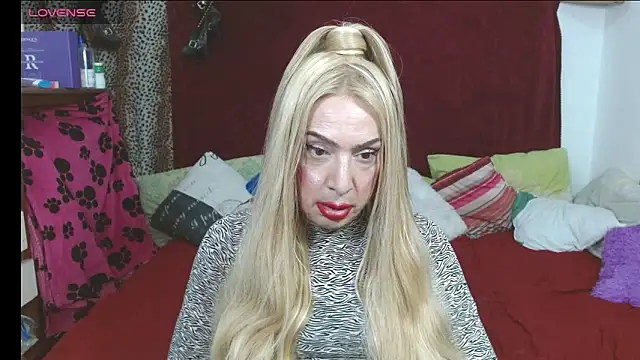 elena evans online show from 04/18/26, 11:16