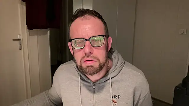 FABIOGLASSES online show from 12/22/24, 07:42