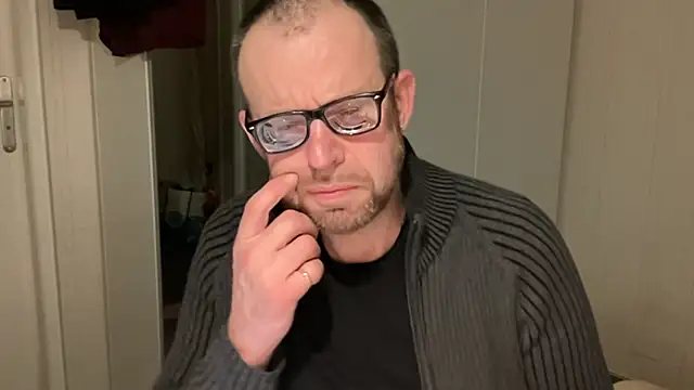 FABIOGLASSES online show from 12/03/25, 11:25