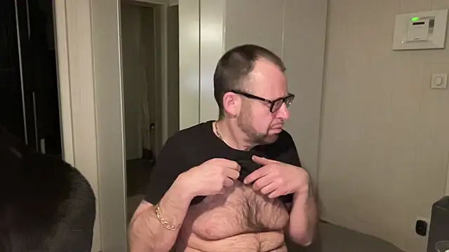 FABIOGLASSES online show from 02/04/26, 08:47