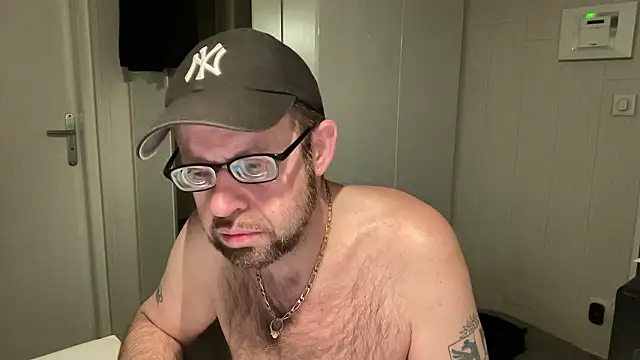 FABIOGLASSES online show from 04/01/26, 11:57