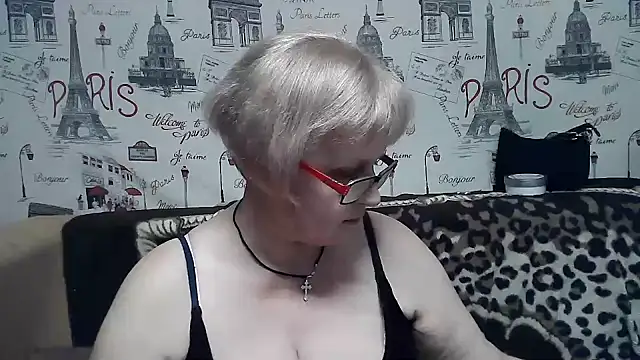 Snapshot of Gina_Marlyn chatting on 01/27/25, 06:52 Gina Marlyn online show from 01/27/25, 06:52
