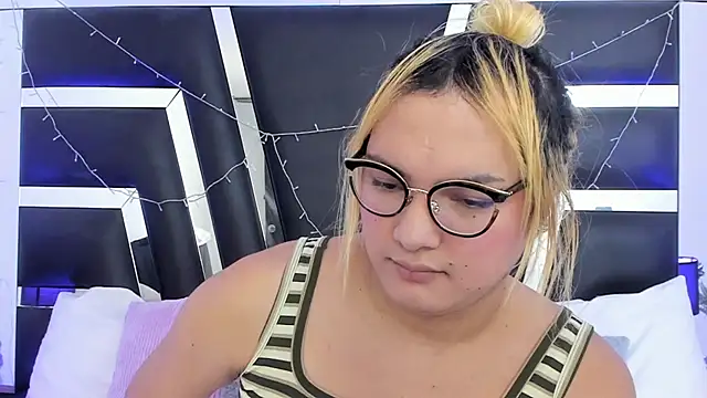 katya kozlov online show from 02/20/26, 03:58