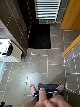 Snapshot of nicoco5757 chatting on 03/01/26, 08:05 nicoco5757 online show from 03/01/26, 08:05