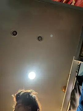 Snapshot of AshtonChicken chatting on 11/08/25, 01:11 AshtonChicken online show from 11/08/25, 01:11