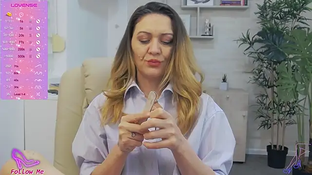 EllaMilf  online show from 01/30/25, 11:22