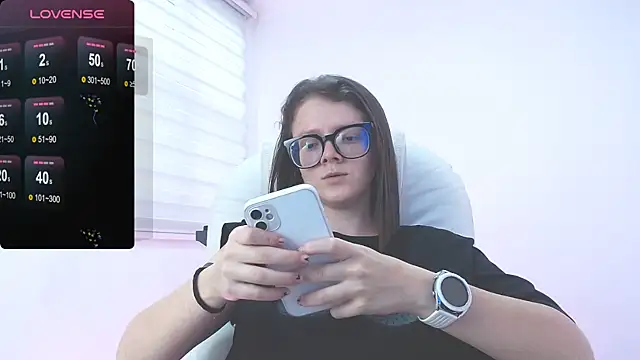 Arya starrk online show from 12/10/24, 05:22