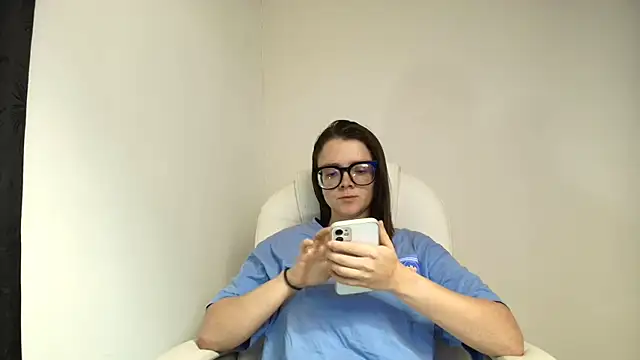 Arya starrk online show from 02/17/25, 01:42