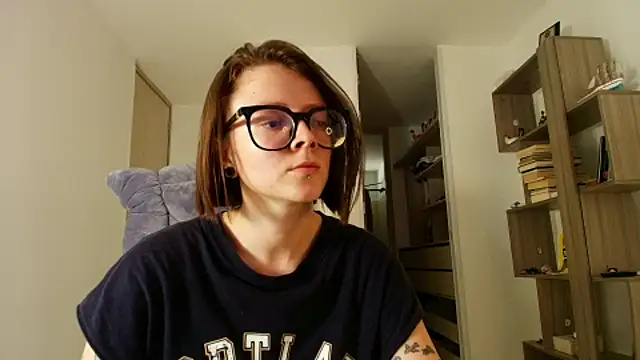 Arya starrk online show from 09/23/25, 03:15