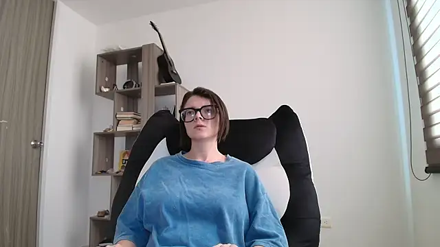 Arya starrk online show from 12/14/25, 02:00