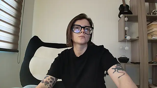 Arya starrk online show from 02/18/26, 02:24