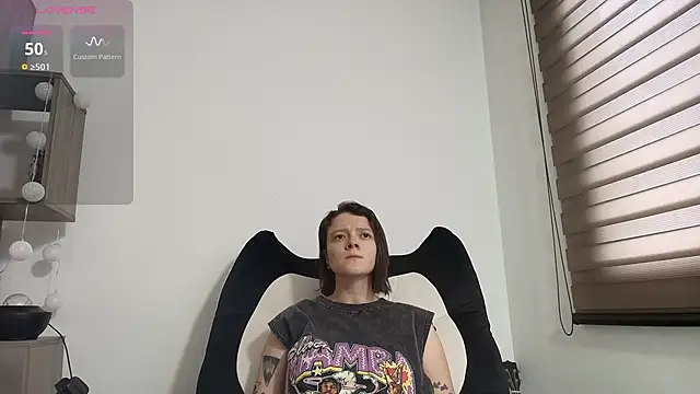 Arya starrk online show from 04/24/26, 03:03