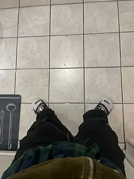 Snapshot of dingoding chatting on 03/18/25, 03:53 dingoding online show from 03/18/25, 03:53