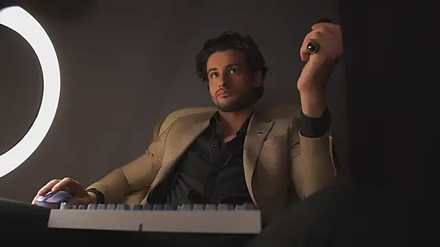 Keen   Luckystrike online show from 03/03/25, 11:03