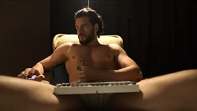 Keen   Luckystrike online show from 03/15/26, 10:27