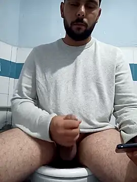 Snapshot of Sexoloji092 chatting on 10/04/25, 11:03 Sexoloji092 online show from 10/04/25, 11:03