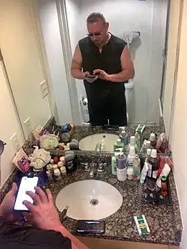 Littledick007007 online show from 05/25/26, 07:53