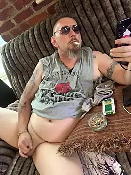 Littledick007007 online show from 08/05/26, 11:57