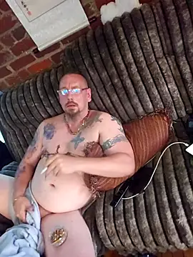 Littledick007007 online show from 08/06/26, 12:01