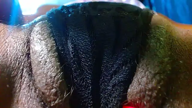 bethanywilson 23 online show from 12/21/25, 05:31