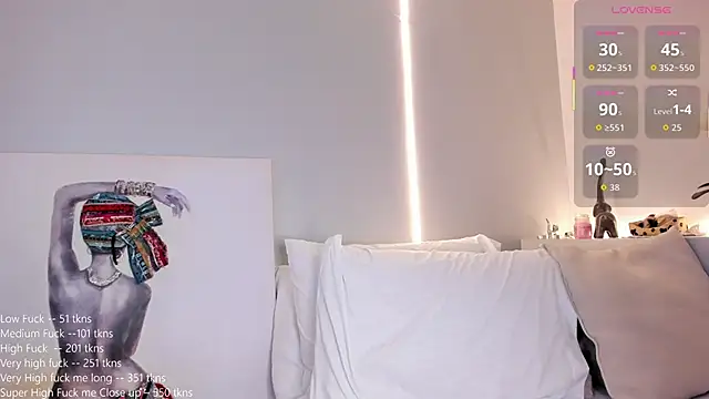 ambercroft online show from 09/19/25, 01:18