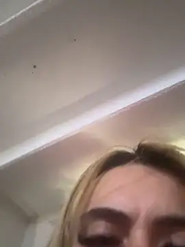 Snapshot of tinker_exotic_1 chatting on 09/09/25, 02:49 tinker exotic 1 online show from 09/09/25, 02:49