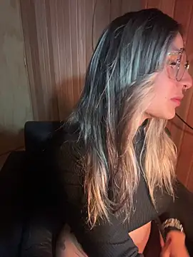 AliceStone19 online show from 04/21/26, 02:26