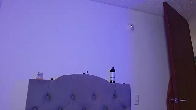 Red-moon1 online show from 02/06/25, 01:54