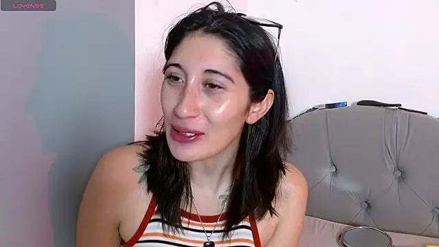 Red-moon1 online show from 10/23/25, 04:12