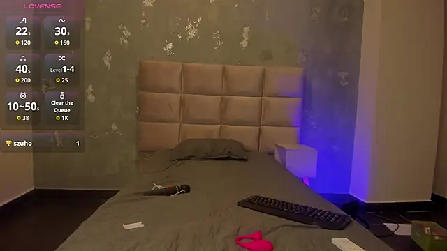 Megan browns1 online show from 11/03/25, 01:12