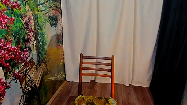 I-JUST-I online show from 12/16/24, 04:23