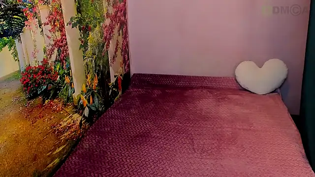 I-JUST-I online show from 11/25/25, 04:18